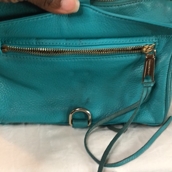 REBECCA MINKOFF coral green Crossbody. Heavy gold chain with studs. - Picture 13 of 15